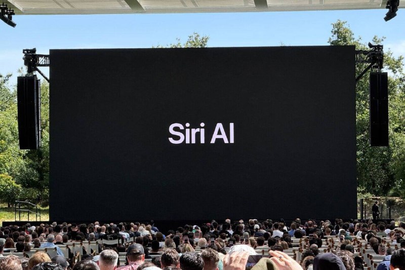  苹果推出 Siri AI🌸 在花频道 · 备用频道 · 投稿通道