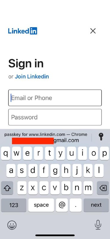 Google密码管理器支持在Apple设备上同步以前 iOS版Chrome的密码只能存在苹果的iCloud中，现在可以选择存在Google自己的密码管理器中