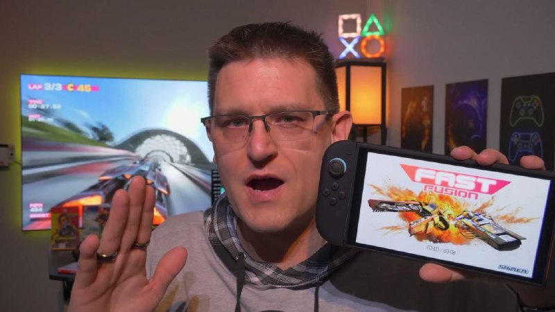 Switch 2屏幕亮度仅400尼特，HDR体验表现不佳油管频道GamingTech实测显示，任天堂Switch 2的显示屏峰值亮度为400至450尼特，远低于高品质HDR所需水平