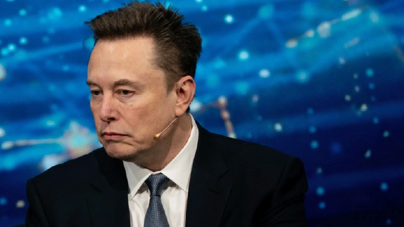 彭博社：SpaceX 若以 1.5 万亿美元估值上市，马斯克财富将逼近万亿美元彭博社 12 月 11 日报道，如果 SpaceX 明年以 1.5 万亿美元估值成功上市，全球首富埃隆·马斯克的财富将从目前的 4606 亿美元增长一倍以上，总财富达到 9520 亿美元