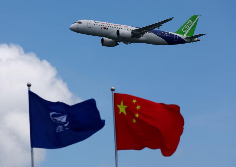 美国暂停向中国商飞出口发动机技术美国近日暂停向中国商飞（COMAC）出口喷气发动机等关键技术，对C919等国产客机的研发造成直接影响