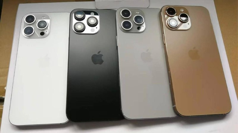 新图曝光 iPhone 16 Pro 的四种颜色郭明錤和其他泄密者称，iPhone 16 Pro 型号预计将有黑色、白色或银色、灰色或 "自然钛 "色，以及取代蓝钛的玫瑰色或玫瑰金色