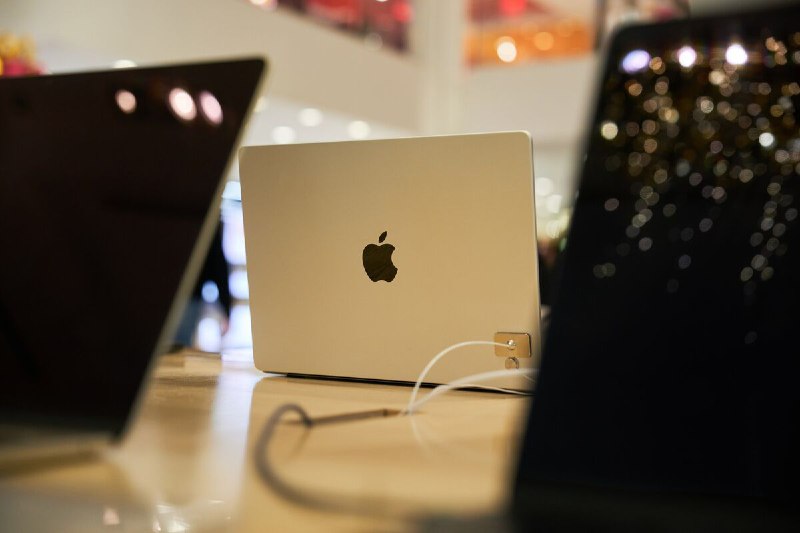  苹果拟于 2026 年底推出触控屏 MacBook Pro，引入灵动岛设计苹果公司计划在 2026 年底发布首款搭载触控屏的 MacBook Pro，涵盖 14 英寸与 16 英寸机型