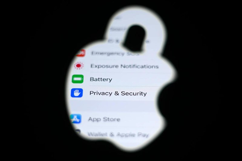 证实：苹果推出新安全功能 iPhone 三天后自动重启苹果为 iPhone 推出了新的安全功能：如果设备在 72 小时内未解锁，将自动重启