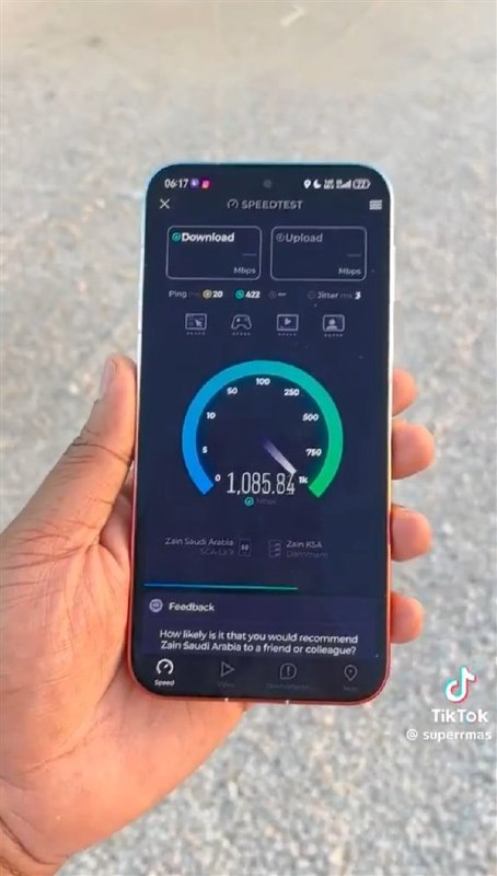  华为 5G 旗舰重返海外，新机实测峰值速率突破 1100 Mbps华为 Pura 90 Pro Max 国际版已原生支持 5G 网络，标志着华为 5G 旗舰在受美国制裁 7 年后正式重返海外市场