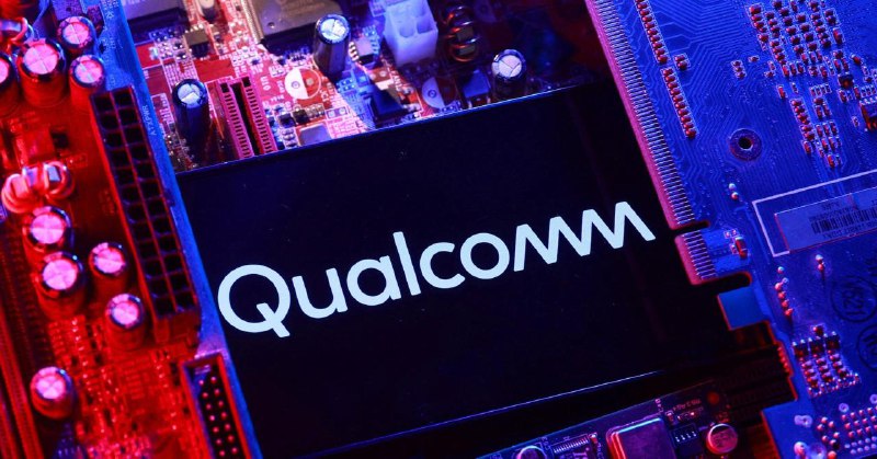 Qualcomm 推出 AI200 与 AI250 芯片 抢攻数据中心人工智能市场Qualcomm 宣布，旗下面向数据中心的两款人工智能（AI）芯片——AI200 与 AI250 正在开发中