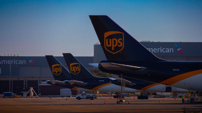 UPS 因海关文件混乱销毁包裹，每日数千件包裹受影响由于美国取消最低限额豁免和各国关税规则差异，导致海关文件和清关出现混乱
