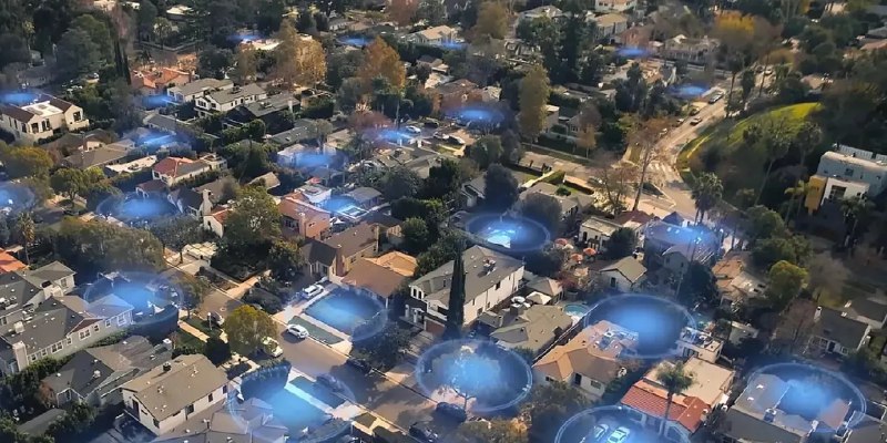 泄露邮件显示 Ring 计划将通过大量门铃监控社区状况亚马逊旗下 Ring 智能门铃的"寻狗派对"（Search Party）监控功能被曝光计划用于人脸识别