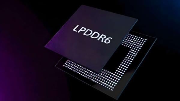 长鑫存储 LPDDR6 研发验证近尾声，速率达 12800 Mbps产业链消息显示，长鑫存储首款 LPDDR6 产品研发验证已接近尾声，设计速率达 12800 Mbps（基础速率 10667 Mbps），颗粒容量 16 Gb、芯片容量 16 GB，采用 1295 Ball POP 封装