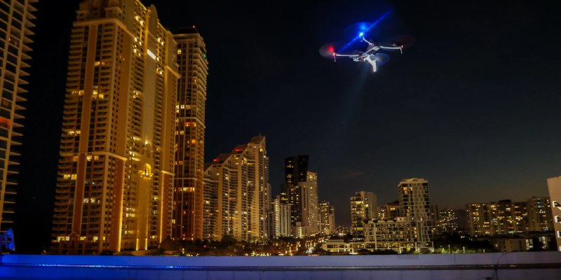 美国警方扩大无人机执法规模，全美约 6,000 个警局已配备相关部门美国各地警察局正加速扩大无人机应用