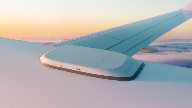 亚马逊发布机载卫星天线 Leo Aviation Antenna亚马逊公布面向商用飞机的机载卫星天线 Leo Aviation Antenna，主打空中联网场景，单套设备可为整架飞机提供连接，支持最高 1 Gbps 下载和 400 Mbps 上传