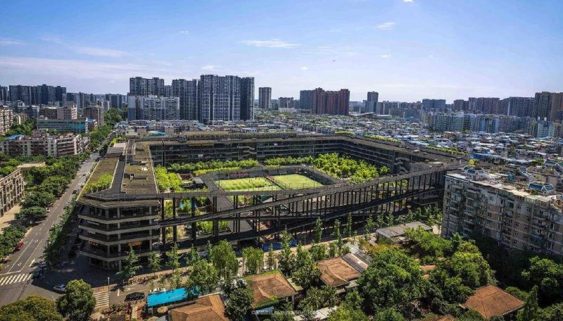 刘家琨获2025普利兹克建筑奖中国成都建筑师刘家琨成为2025年普利兹克建筑奖得主