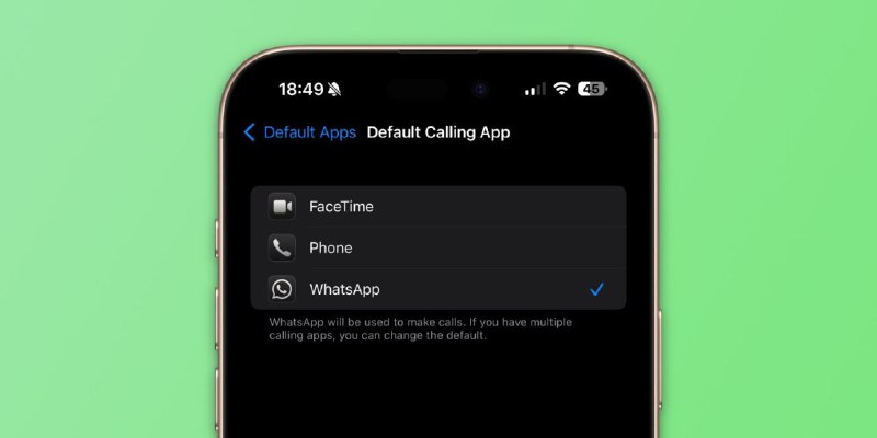 WhatsApp现可在iPhone上设为默认的通话和短信应用苹果公司在最新的iOS 18.2更新中引入了一个新的功能，允许iPhone用户设置第三方应用作为默认的通话和短信应用