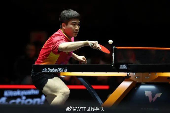 国乒一日五败 男双在WTT福冈全部淘汰WTT福冈总决赛首个比赛日，国乒共有7场比赛，战绩为2胜5负