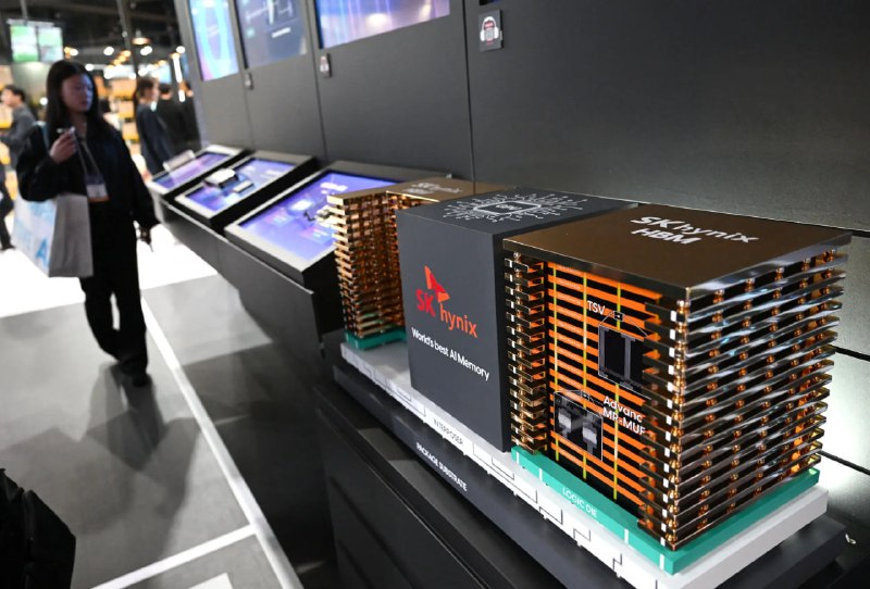 美撤销对韩企在华半导体设备授权美国商务部8月29日宣布将三星中国和SK海力士中国移出“经验证最终用户”名单，撤销向其在华工厂出口美国半导体设备的授权