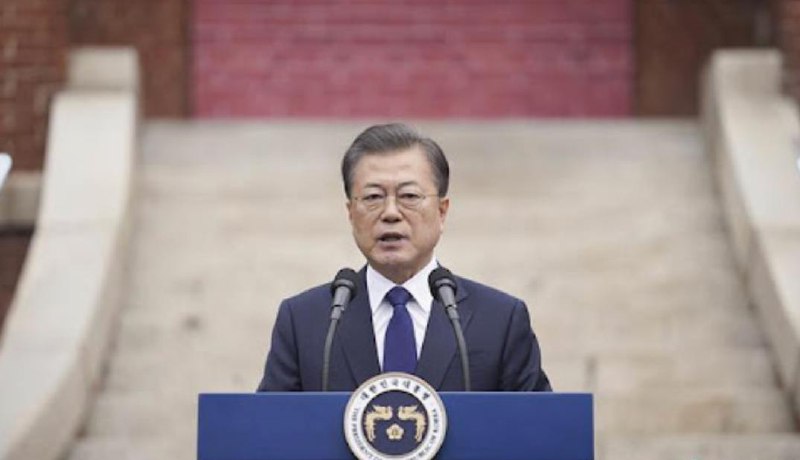 韩国前总统文在寅被指涉嫌贿赂据报道，韩国检方近日搜查了前总统文在寅女儿文多惠的住所，认为文在寅可能涉嫌受贿