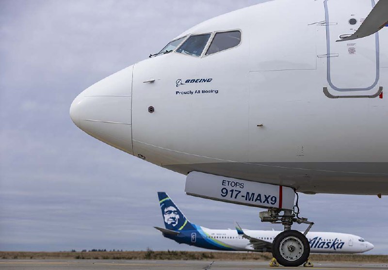 美国阿拉斯加航空：第一批波音737 MAX 9型飞机完成检查 将恢复运营美国阿拉斯加航空发表声明称，公司已完成第一批波音737 MAX 9型飞机的最终检查