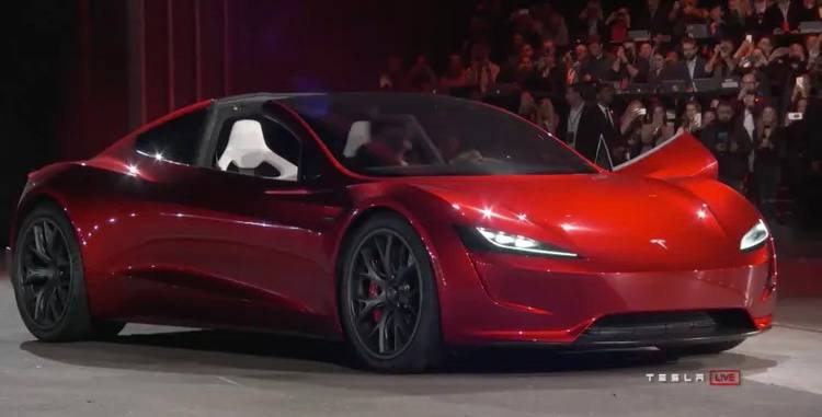 特斯拉 Roadster 2 要来了埃隆·马斯克(Elon Musk)对 2017 年宣布的第二代 Roadster 将于 2024 年发布的最新声明抱有了怀疑的态度