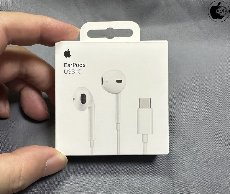 新款采用USB-C接口的EarPods确认支持无损音频技术  来自9To5Mac消息，据MacOtakara今天进行的测试得出：  规格上： -  新款USB-C接口的EarPods配备了 16bit/44.1kHz 至 24bit/48kHz DAC，传输速率 12Mbps，符合USB1.1传输规范