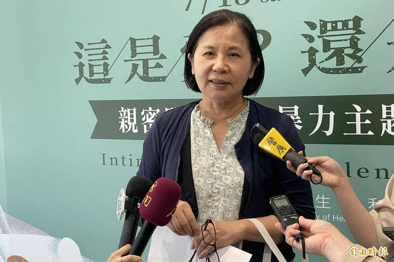 传创意私房转战Telegram ，台湾地区保护司表示两种情况下将“全面封锁”Telegram艺人黄子佼日前遭爆出是偷拍网站“创意私房”的高级会员，引发全民公愤，该网站也遭台湾地区数位部停止解析处理