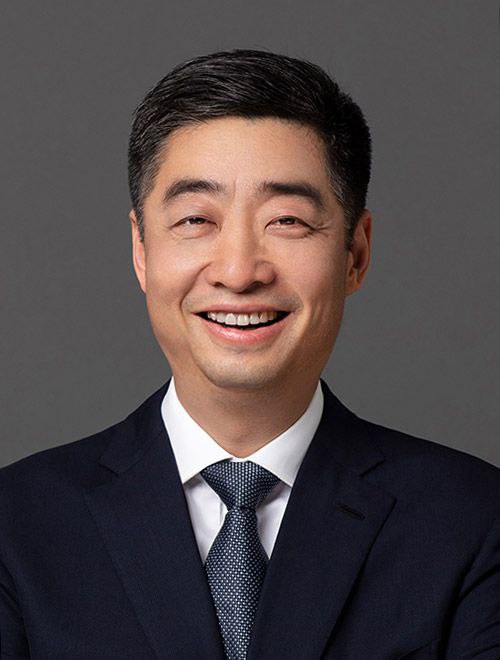 胡厚崑接替孟晚舟担任华为轮值董事长华为公布，星期天（10月1日）起由公司副董事长胡厚崑担任轮值董事长，接替此前当值轮值董事长的首席财务官孟晚舟