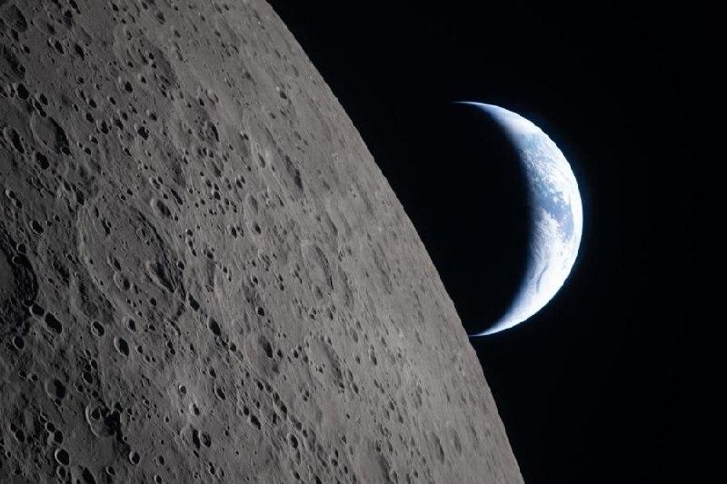 NASA 公布“阿耳忒弥斯 Ⅱ”绕月飞越首批官方照片NASA 公布“阿耳忒弥斯 Ⅱ”任务首批官方绕月飞越照片