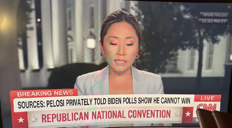 突发新闻：CNN接到通知，佩洛西向拜登致电表示民调显示他无法赢得大选CNN☘️ 关注频道 @ZaiHuaPd📮 投稿爆料 @ZaiHuabot