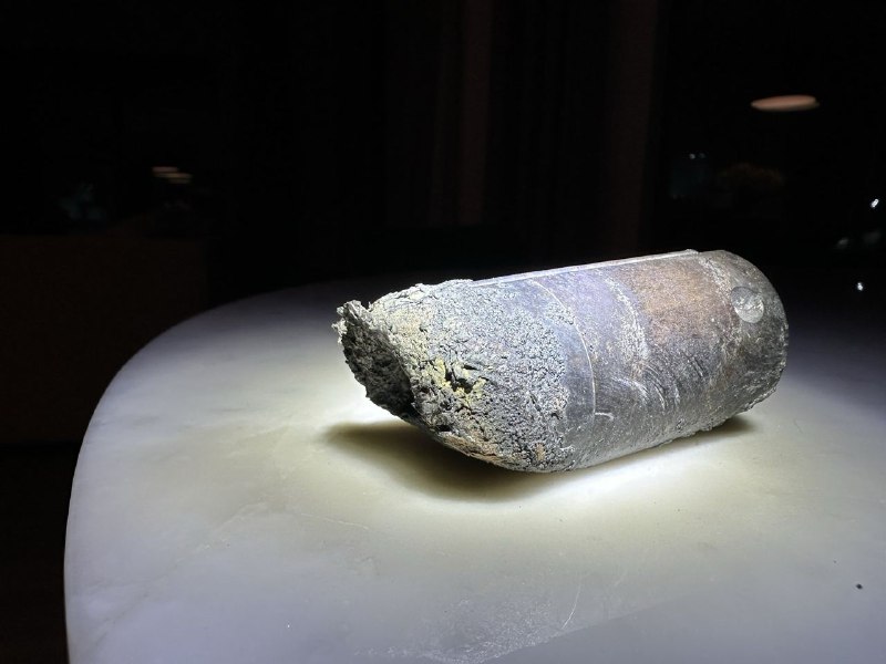 NASA确认来自空间站的碎片坠入佛罗里达家中NASA已证实，上月击中佛罗里达家庭屋顶的金属片是来自国际空间站的太空垃圾